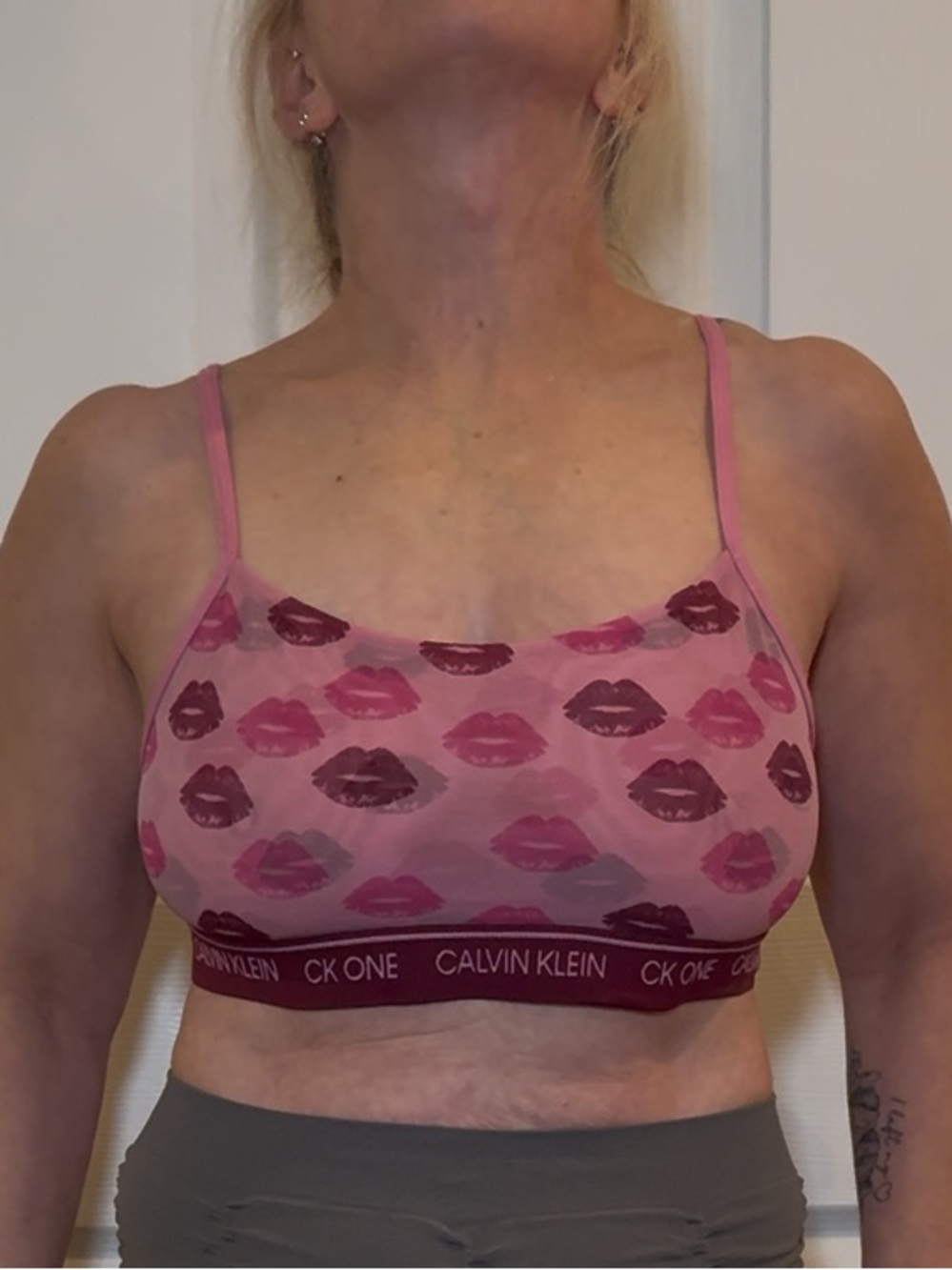 Calvin Klein - CK One - Kiss Pattern Unlined Sheer Bandeau Bralette - M/L